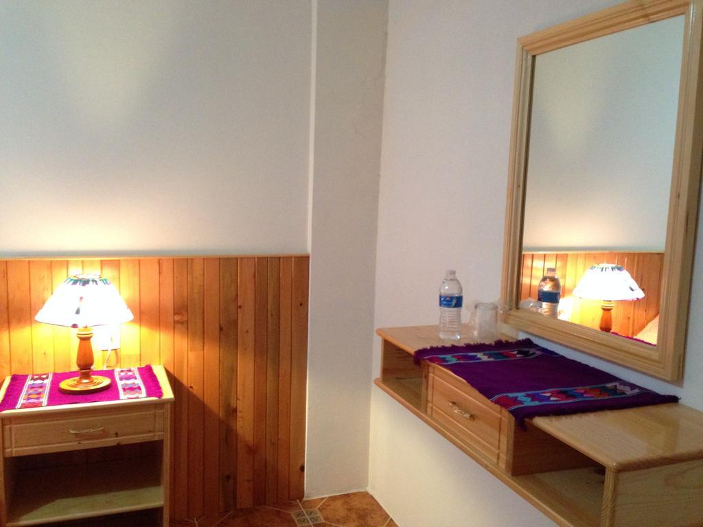 Hotel Posada Las Rosas San Cristóbal de Las Casas 部屋 写真