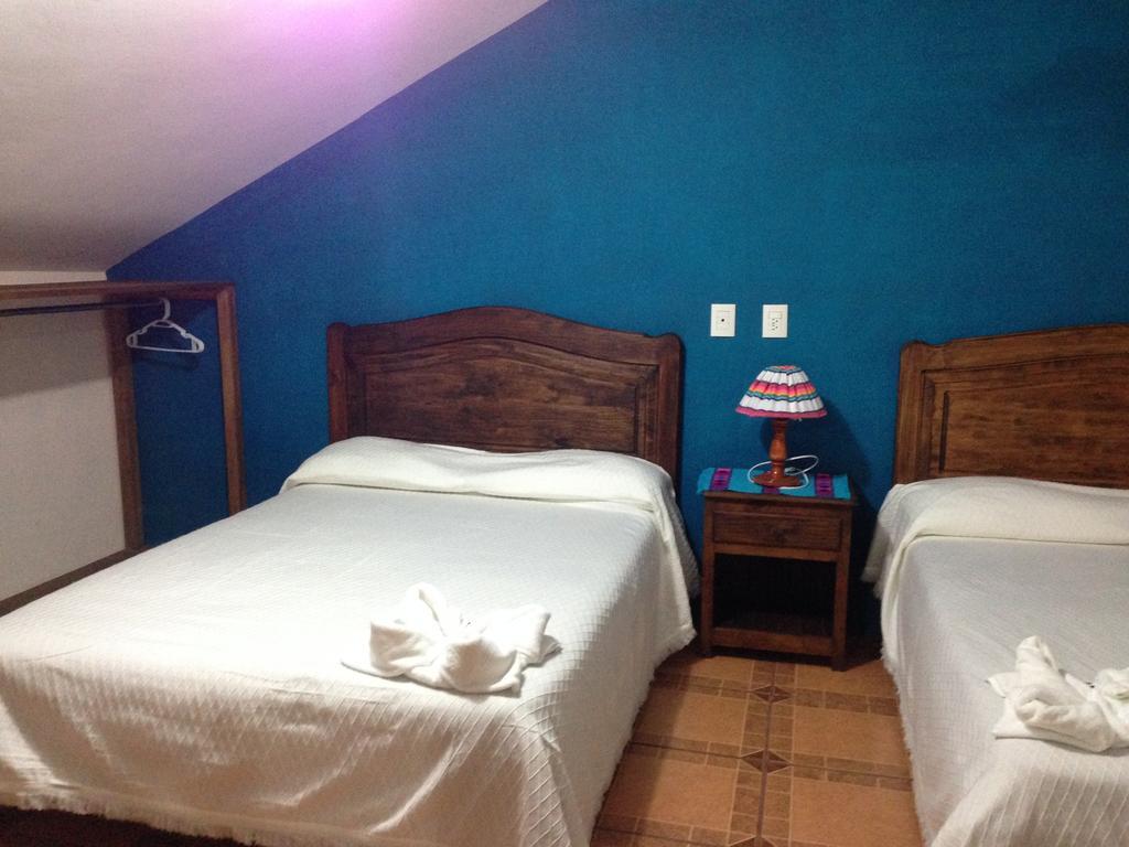 Hotel Posada Las Rosas San Cristóbal de Las Casas 部屋 写真