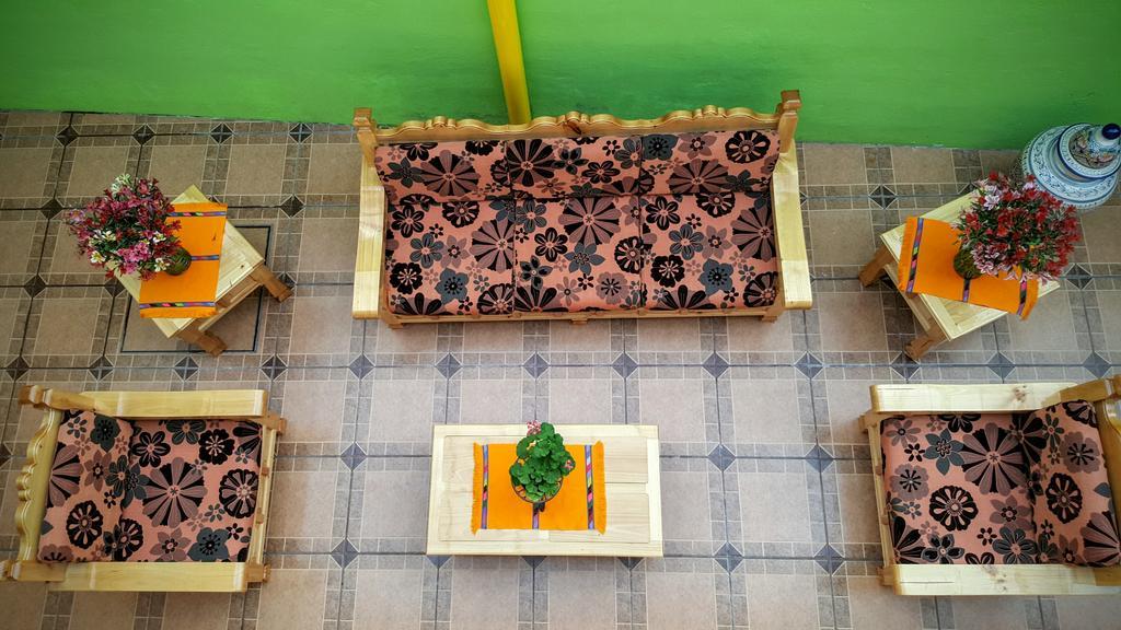 Hotel Posada Las Rosas San Cristóbal de Las Casas エクステリア 写真